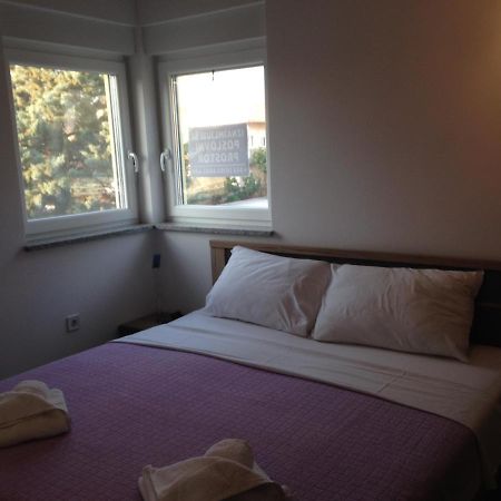 Guesthouse Bencun Medulin Eksteriør bilde