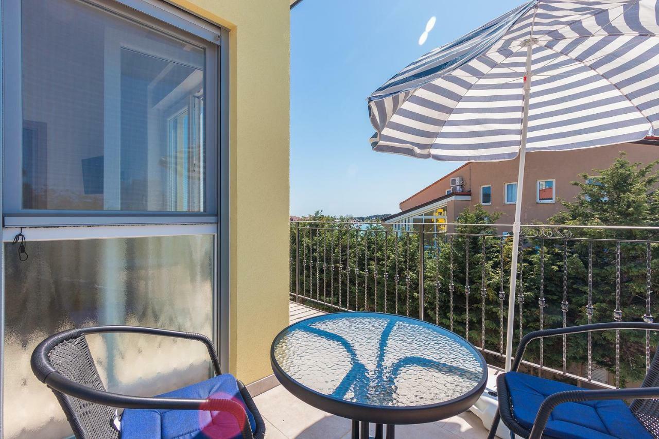 Guesthouse Bencun Medulin Eksteriør bilde